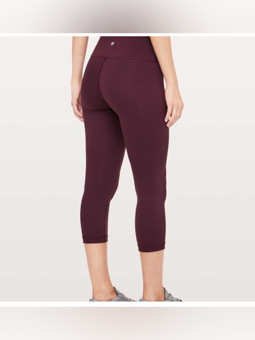 Lululemon Wunder Crop Hi-Rise Luxtreme Leggings 21" Sz. 6 Dark
Adobe/Maroon